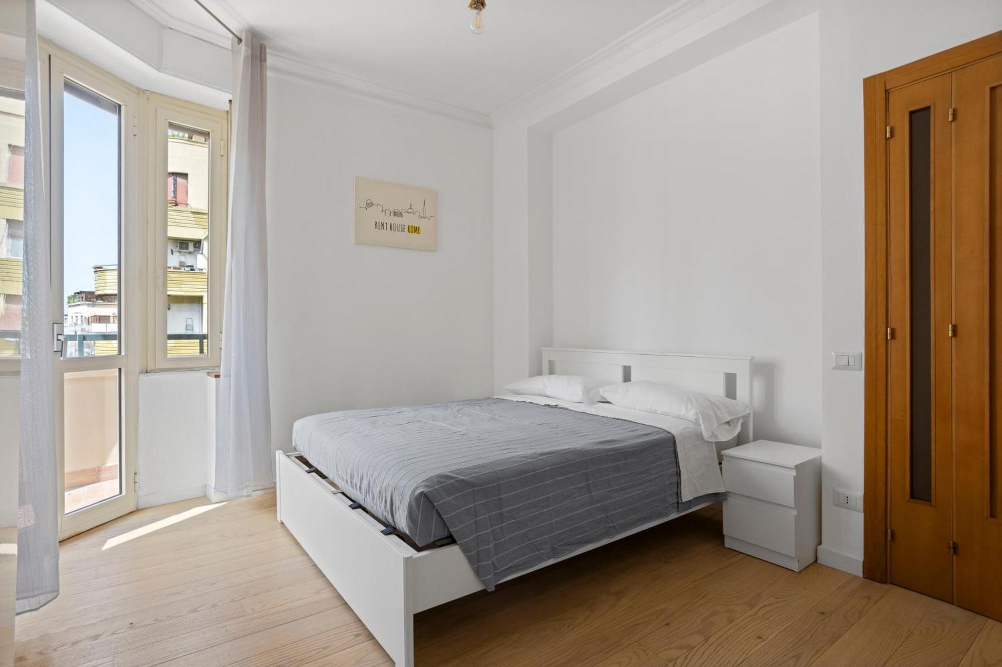 Appio Grand Apartment - S. Giovanni โรม ภายนอก รูปภาพ