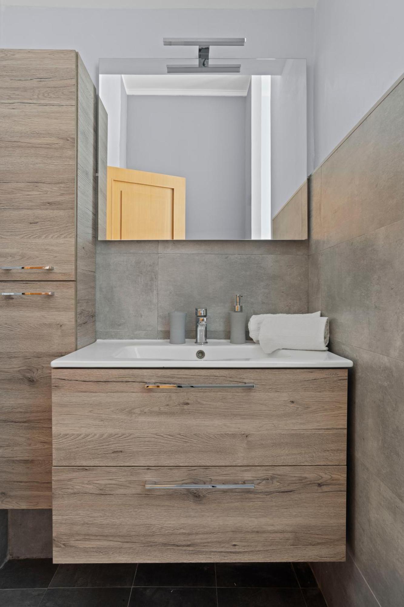 Appio Grand Apartment - S. Giovanni โรม ภายนอก รูปภาพ